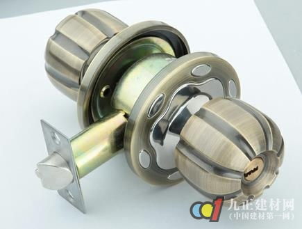 球形门锁的选购、安装与保养全攻略 | 建材百科